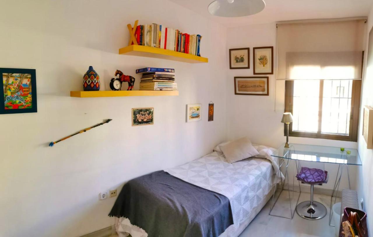 Habitacion Agradable Con Bano Individual Sevilla Exteriér fotografie